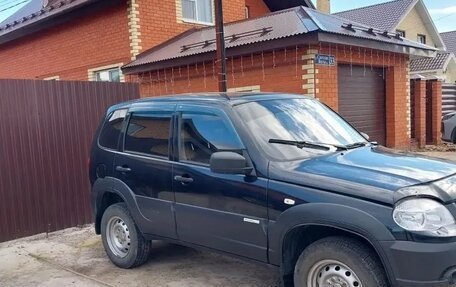 Chevrolet Niva I рестайлинг, 2013 год, 450 000 рублей, 2 фотография