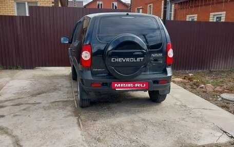 Chevrolet Niva I рестайлинг, 2013 год, 450 000 рублей, 4 фотография