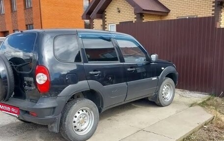 Chevrolet Niva I рестайлинг, 2013 год, 450 000 рублей, 3 фотография