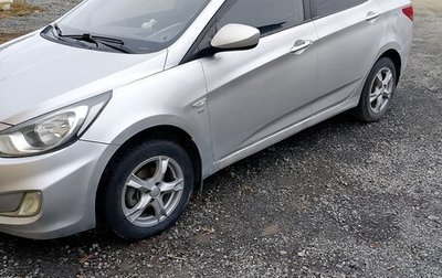 Hyundai Solaris II рестайлинг, 2012 год, 850 000 рублей, 1 фотография