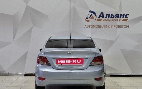 Hyundai Solaris II рестайлинг, 2012 год, 520 000 рублей, 4 фотография