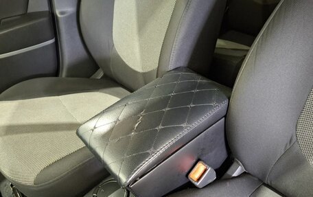 Hyundai Solaris II рестайлинг, 2012 год, 520 000 рублей, 33 фотография