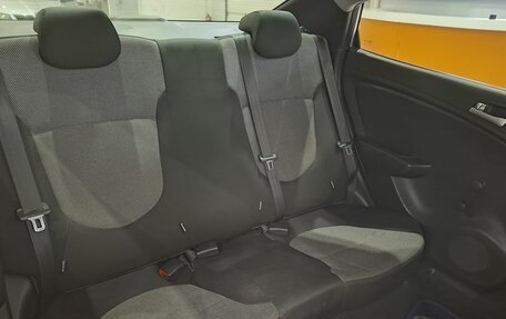 Hyundai Solaris II рестайлинг, 2012 год, 520 000 рублей, 35 фотография