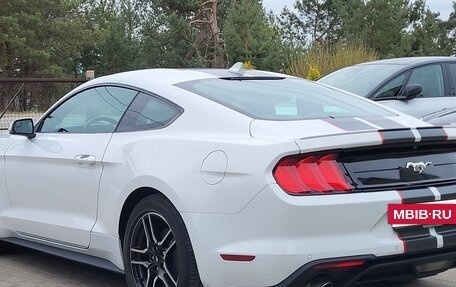 Ford Mustang VI рестайлинг, 2020 год, 3 200 000 рублей, 5 фотография