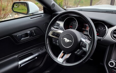 Ford Mustang VI рестайлинг, 2020 год, 3 200 000 рублей, 20 фотография