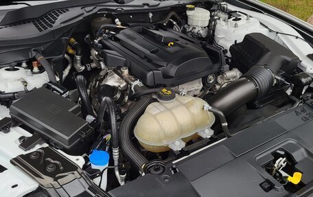Ford Mustang VI рестайлинг, 2020 год, 3 200 000 рублей, 40 фотография