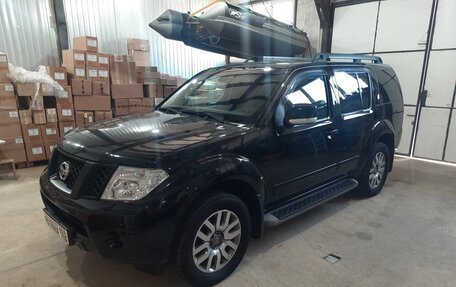 Nissan Pathfinder, 2012 год, 2 000 000 рублей, 10 фотография
