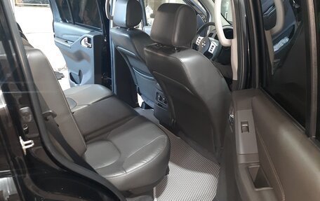 Nissan Pathfinder, 2012 год, 2 000 000 рублей, 17 фотография