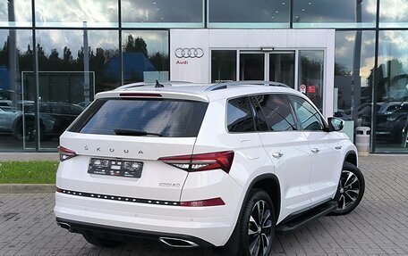 Skoda Kodiaq I, 2023 год, 3 950 000 рублей, 5 фотография