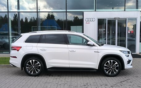 Skoda Kodiaq I, 2023 год, 3 950 000 рублей, 4 фотография