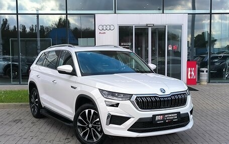 Skoda Kodiaq I, 2023 год, 3 950 000 рублей, 3 фотография