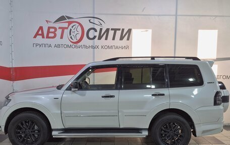Mitsubishi Pajero IV, 2019 год, 3 800 000 рублей, 4 фотография