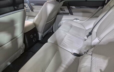 Mitsubishi Pajero IV, 2019 год, 3 800 000 рублей, 15 фотография
