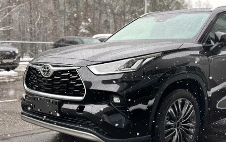 Toyota Highlander, 2025 год, 5 600 000 рублей, 8 фотография
