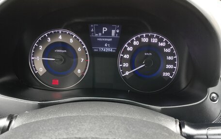 Hyundai Solaris II рестайлинг, 2012 год, 850 000 рублей, 8 фотография