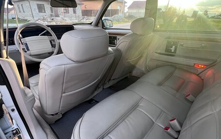 Lincoln Continental VIII, 1992 год, 800 000 рублей, 6 фотография