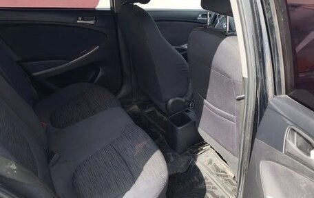 Hyundai Solaris II рестайлинг, 2015 год, 540 000 рублей, 15 фотография