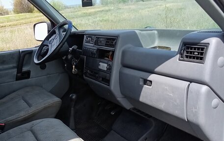 Volkswagen Transporter T4, 1993 год, 495 000 рублей, 5 фотография