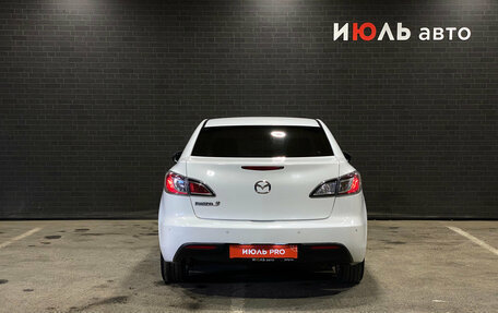 Mazda 3, 2011 год, 900 000 рублей, 6 фотография