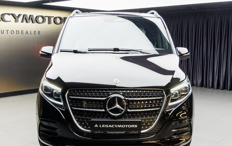 Mercedes-Benz V-Класс, 2025 год, 14 570 000 рублей, 3 фотография