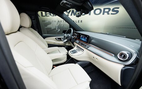 Mercedes-Benz V-Класс, 2025 год, 14 570 000 рублей, 28 фотография