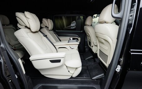Mercedes-Benz V-Класс, 2025 год, 14 570 000 рублей, 34 фотография