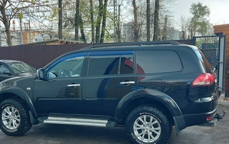 Mitsubishi Pajero Sport II рестайлинг, 2013 год, 1 700 000 рублей, 3 фотография