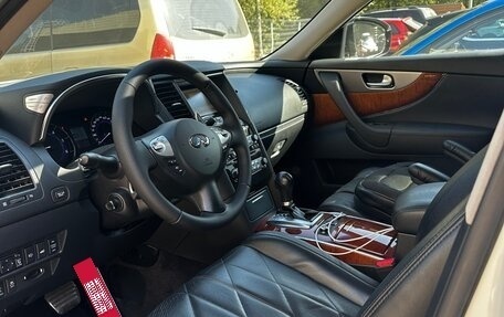 Infiniti QX70, 2014 год, 2 350 000 рублей, 6 фотография