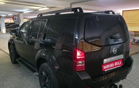 Nissan Pathfinder, 2011 год, 1 650 000 рублей, 4 фотография