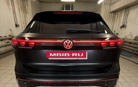 Volkswagen Tiguan, 2024 год, 4 100 000 рублей, 6 фотография