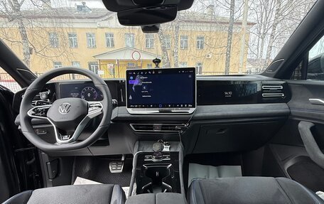 Volkswagen Tiguan, 2024 год, 4 100 000 рублей, 13 фотография
