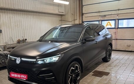 Volkswagen Tiguan, 2024 год, 4 100 000 рублей, 4 фотография