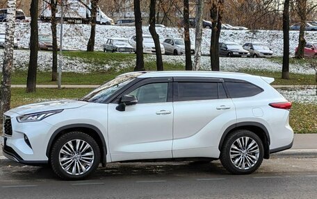 Toyota Highlander, 2024 год, 5 250 000 рублей, 2 фотография