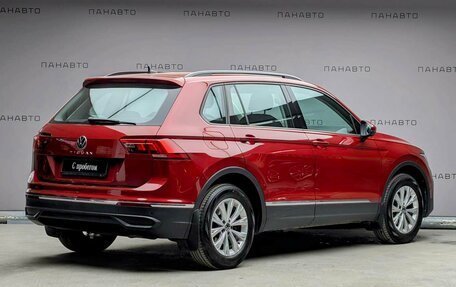 Volkswagen Tiguan II, 2021 год, 2 747 000 рублей, 5 фотография