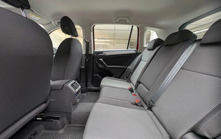 Volkswagen Tiguan II, 2021 год, 2 747 000 рублей, 10 фотография