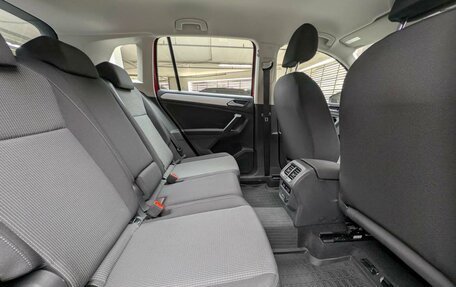 Volkswagen Tiguan II, 2021 год, 2 747 000 рублей, 12 фотография