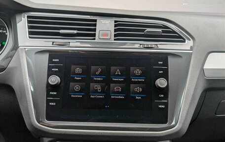 Volkswagen Tiguan II, 2021 год, 2 747 000 рублей, 15 фотография
