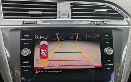 Volkswagen Tiguan II, 2021 год, 2 747 000 рублей, 16 фотография