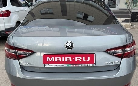 Skoda Superb III рестайлинг, 2019 год, 2 600 000 рублей, 5 фотография