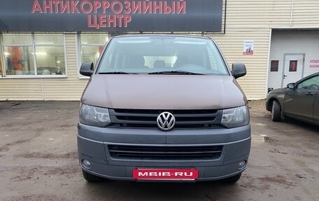 Volkswagen Caravelle T5, 2012 год, 1 775 000 рублей, 3 фотография