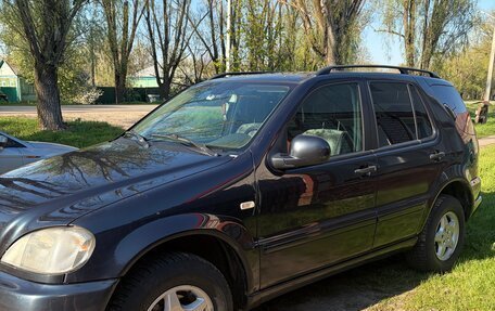 Mercedes-Benz M-Класс, 2000 год, 610 000 рублей, 3 фотография