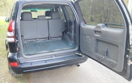 Toyota Land Cruiser Prado 120 рестайлинг, 2007 год, 1 100 000 рублей, 12 фотография