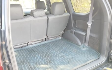 Toyota Land Cruiser Prado 120 рестайлинг, 2007 год, 1 100 000 рублей, 17 фотография