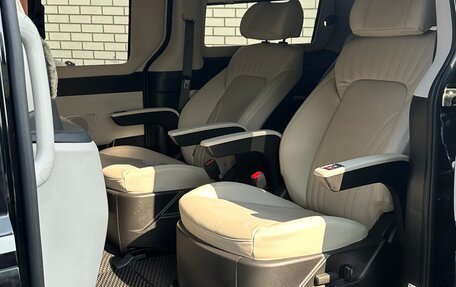 Hyundai Grand Starex Grand Starex I рестайлинг 2, 2019 год, 4 900 000 рублей, 11 фотография