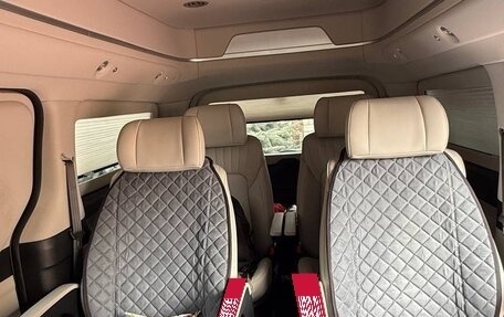 Hyundai Grand Starex Grand Starex I рестайлинг 2, 2019 год, 4 900 000 рублей, 14 фотография