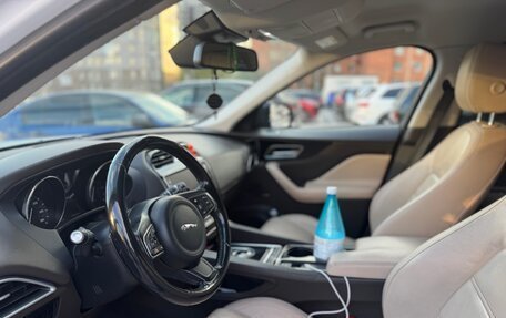 Jaguar F-Pace, 2017 год, 2 200 000 рублей, 8 фотография