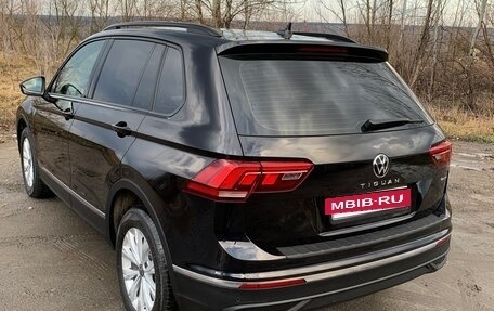Volkswagen Tiguan II, 2021 год, 3 400 000 рублей, 12 фотография