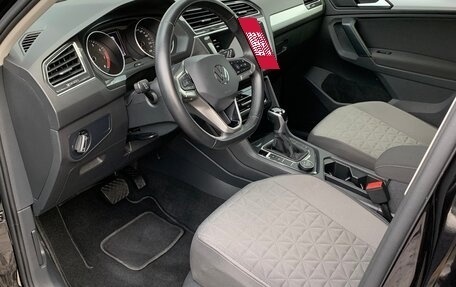 Volkswagen Tiguan II, 2021 год, 3 400 000 рублей, 15 фотография