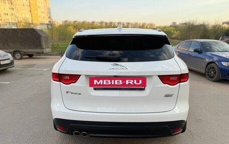 Jaguar F-Pace, 2017 год, 2 200 000 рублей, 7 фотография