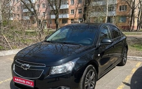 Chevrolet Cruze II, 2011 год, 1 100 000 рублей, 1 фотография
